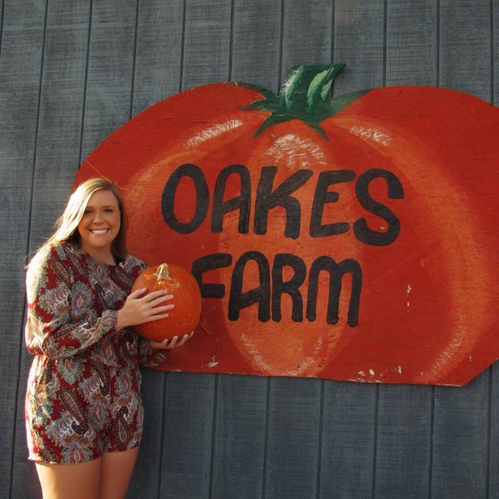 Meet your Posher, Kelsie